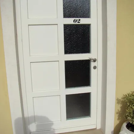 Apartment Nec *